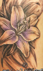 012   Blumen Lilie Tattoo Studio Hamburg Skinworxx